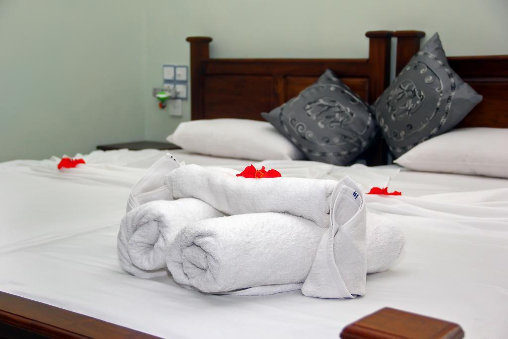 Methira Villa Aluthgama Zimmer foto